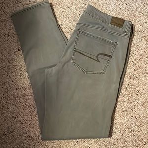 American Eagle Tom Girl super stretch